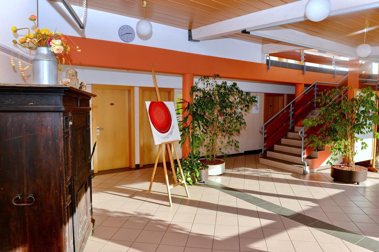 Bildungshaus Schloss Krastowitz Hotel Klagenfurt am Woerthersee ภายนอก รูปภาพ